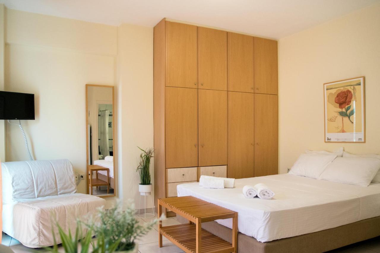 Sunny City Studio Apartment Kalamata Ngoại thất bức ảnh