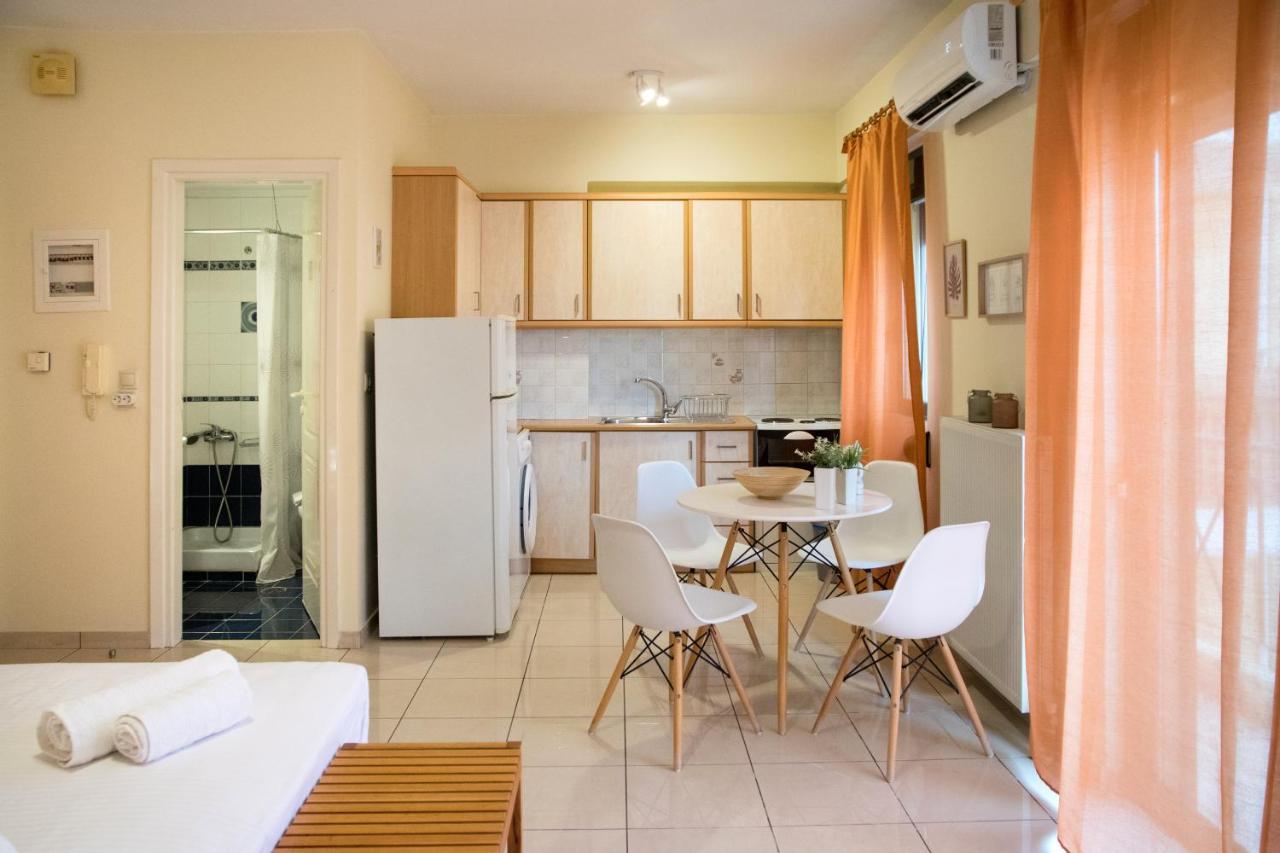 Sunny City Studio Apartment Kalamata Ngoại thất bức ảnh