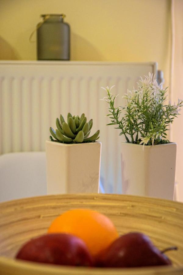 Sunny City Studio Apartment Kalamata Ngoại thất bức ảnh